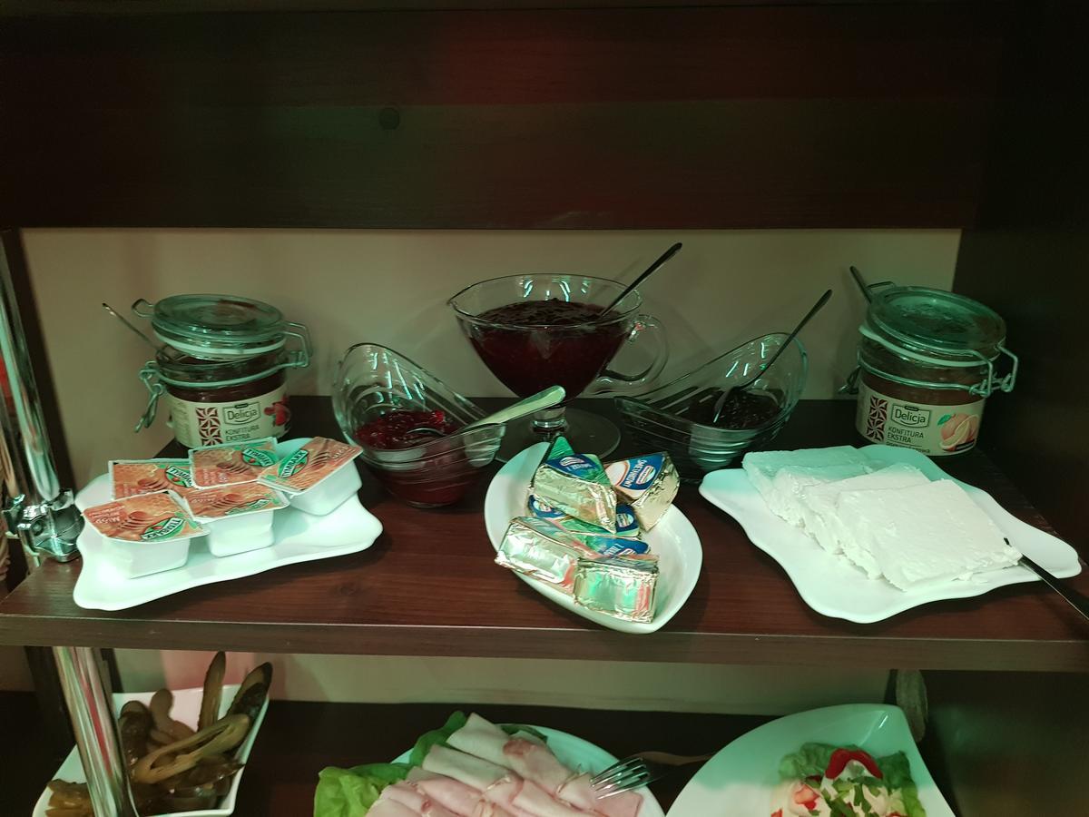 多萝西别墅旅馆 布斯克·兹德鲁伊 外观 照片